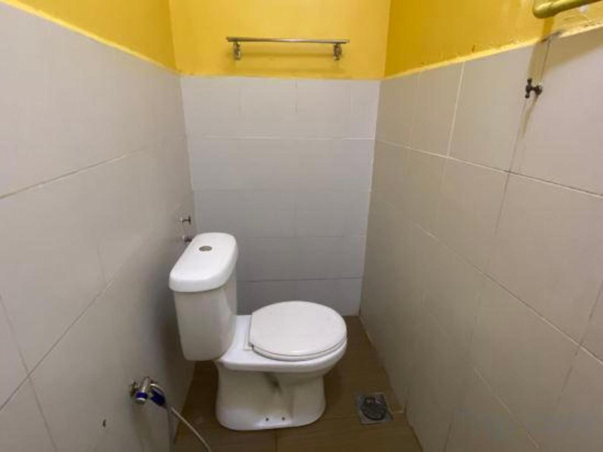 Oyo 91065 Hotel De Anjung Muadzam Shah Buitenkant foto